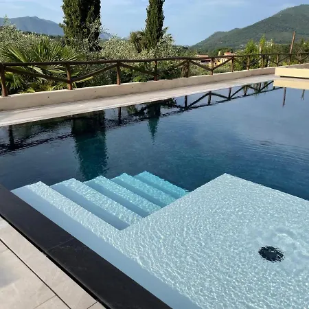 Borgata Cantone Bed & Breakfast Garlenda