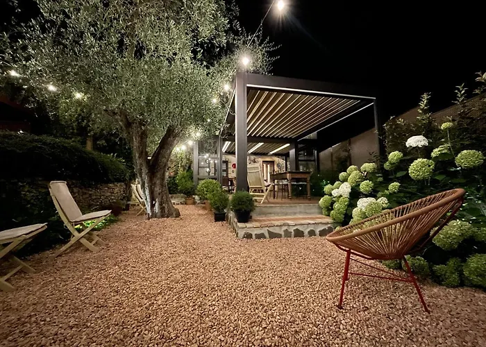 Bed & Breakfast Borgata Cantone 4*